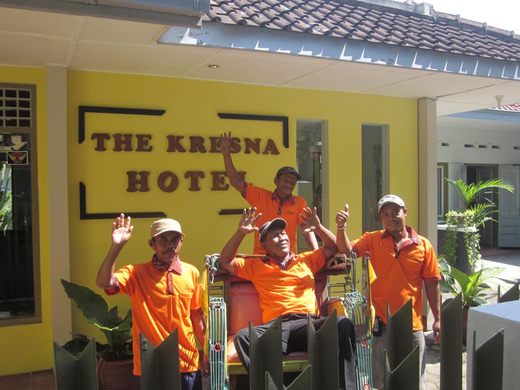 The Kresna Hotel Yogyakarta Exterior photo