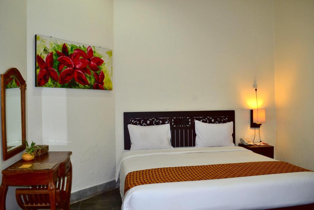 The Kresna Hotel Yogyakarta Room photo